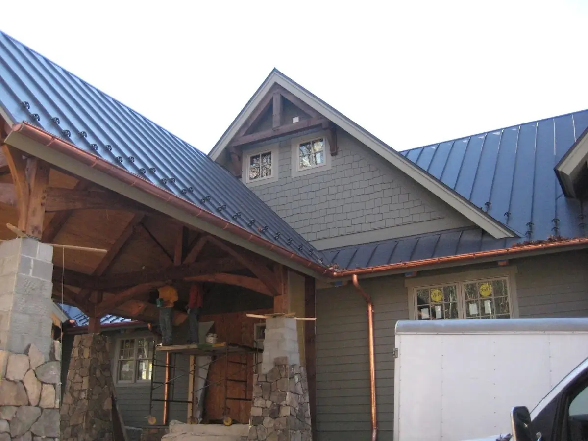 Craftsman Roofing team delivering quality roofing work in Avery Corner